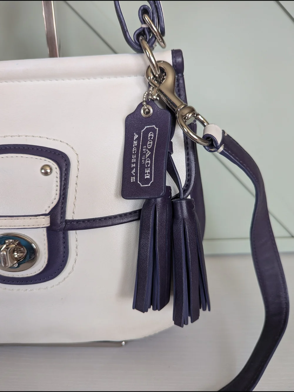 Coach Legacy Archival Two-Tone Willis Crossbody handbags - Picture 2 of 11